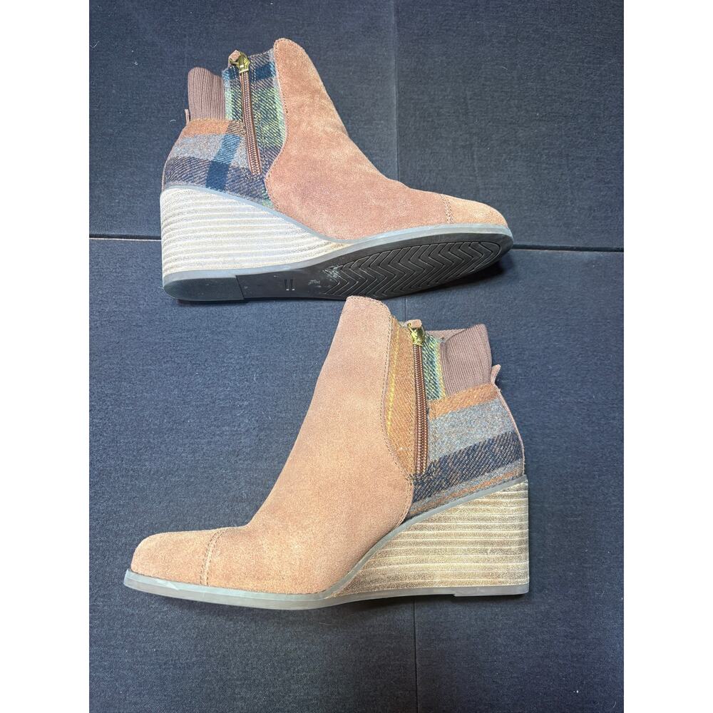 Toms Sadie Boots Brown Suede Plaid Ankle Wedge Bootie Size 6.5